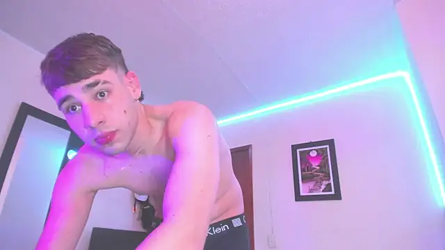 PapiNoha online show from 10.19.25