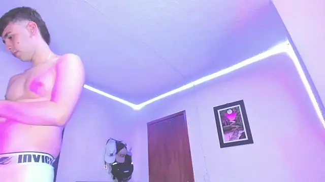 PapiNoha online show from 10.22.25