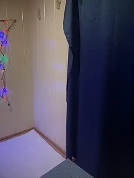 allnaturalmermaid online show from 12.17.25