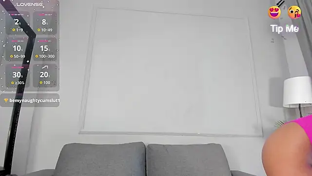 Nahomycarterr online show from 02.11.26