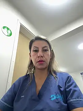 GisellTorres36 online show from 11.18.25