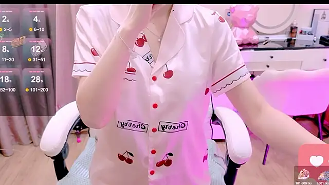  Aria Moonie online show from 02.01.26