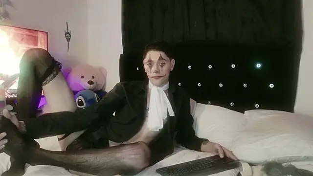 Tyler cat online show from 11.01.25