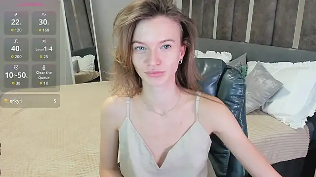 EvaToniz online show from 10.20.25