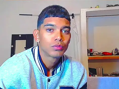 theMyke101 online show from 04.28.26