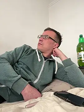 viktor1992-1-1 online show from 03.12.26