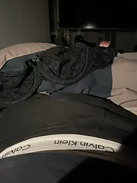 Snapshot of BBC_05_01 chatting on 10.30.25 BBC 05 01 online show from 10.30.25