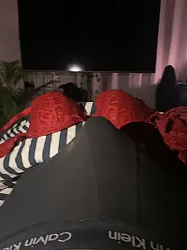 Snapshot of BBC_05_01 chatting on 12.19.25 BBC 05 01 online show from 12.19.25