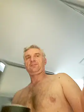 Vintermelon2 online show from 10.05.25