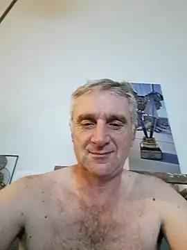 Vintermelon2 online show from 10.16.25