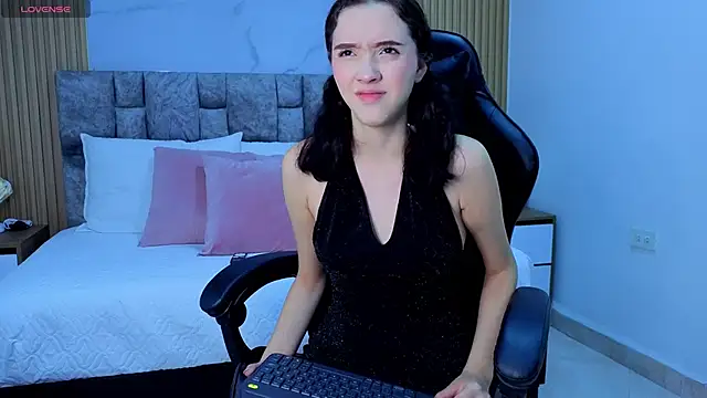 angel  kiss online show from 12.03.25