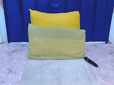 SweetJuicyPussy97 online show from 04.05.26