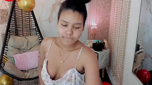 AriaVega online show from 04.23.26