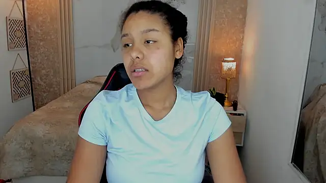 AriaVega online show from 06.08.26