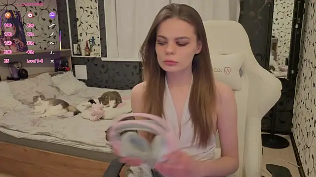 xAlisontiny online show from 03.21.26