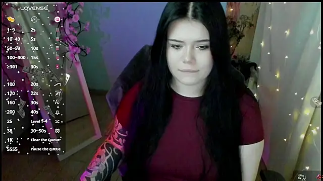 Snapshot of Mona_Esty chatting on 04.26.26 Mona Esty online show from 04.26.26