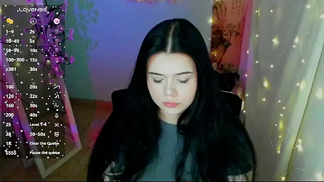Snapshot of Mona_Esty chatting on 07.05.26 Mona Esty online show from 07.05.26