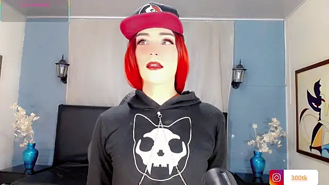 katalina-hot1 online show from 10.23.25