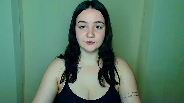 OliviaMontgommery online show from 07.21.26