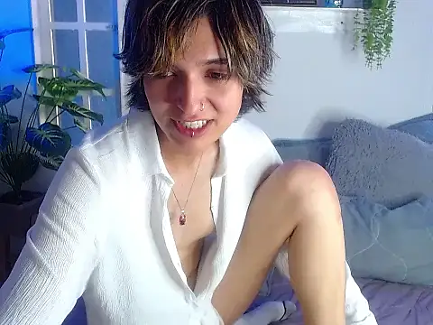 Snapshot of noellee__ chatting on 10.05.25 noellee online show from 10.05.25