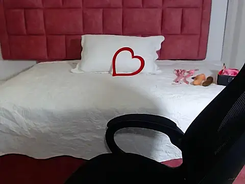 sweetsubmisaxox online show from 10.20.25