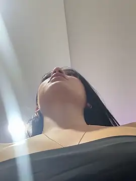 catalina garciaa online show from 12.03.25