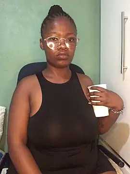 Snapshot of BarbioTheEmpressXxxxx chatting on 04.12.26 BarbioTheEmpressXxxxx online show from 04.12.26
