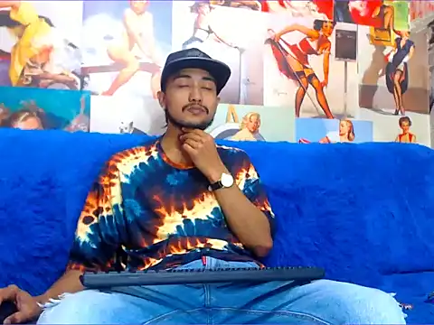 Snapshot of dazo_vnzl12 chatting on 10.18.25 dazo vnzl12 online show from 10.18.25
