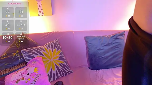 BabyDollvibes online show from 10.14.25