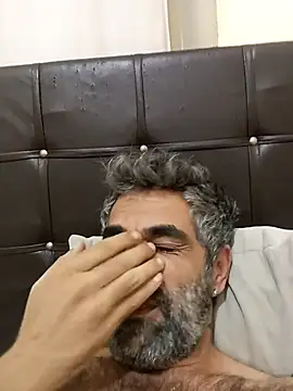 AliTaner07 online show from 12.13.25