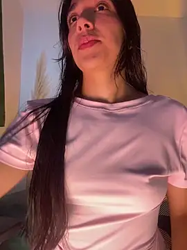 Snapshot of SabrinaEvanss_ chatting on 06.16.26 SabrinaEvanss online show from 06.16.26