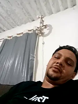 Snapshot of loni171 chatting on 11.04.25 loni171 online show from 11.04.25