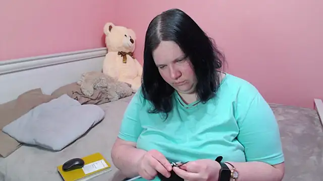  alexandra ray  online show from 03.04.26