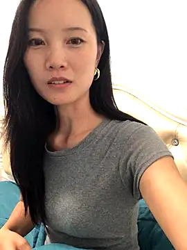 Mile-m online show from 10.20.25