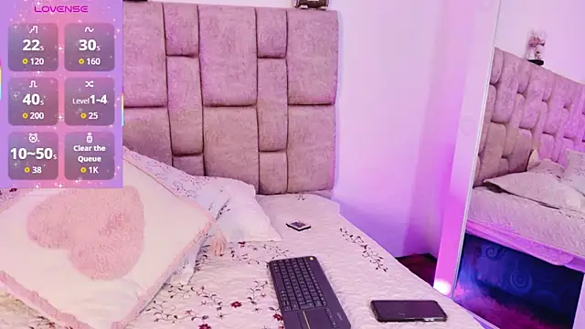 AmyVega  online show from 11.14.25