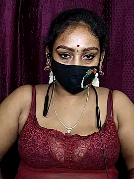 Snapshot of tamil_Monisha chatting on 07.27.26 tamil Monisha online show from 07.27.26