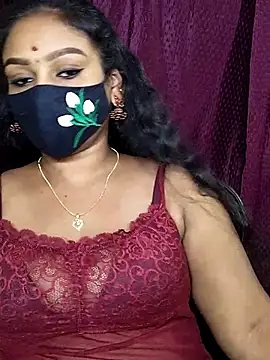 Snapshot of tamil_Monisha chatting on 07.30.26 tamil Monisha online show from 07.30.26