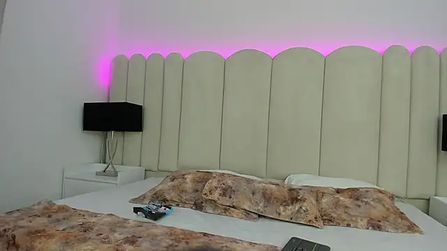 Alanha   online show from 10.22.25