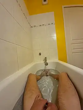 Snapshot of lovefeet84 chatting on 10.07.25 lovefeet84 online show from 10.07.25