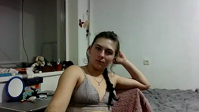 Twolatte1520 online show from 12.22.25