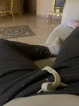 Bionda19 online show from 11.10.25