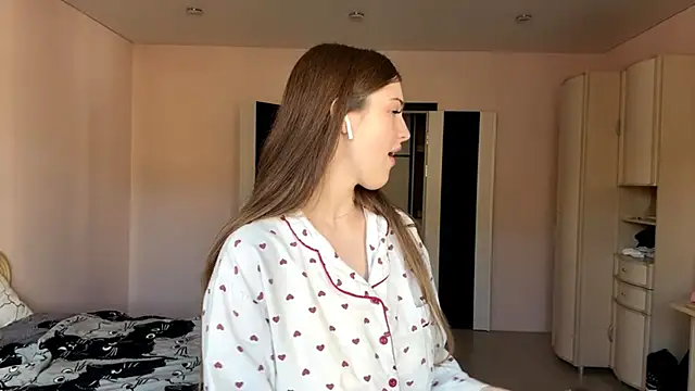 GilySuper online show from 10.04.25