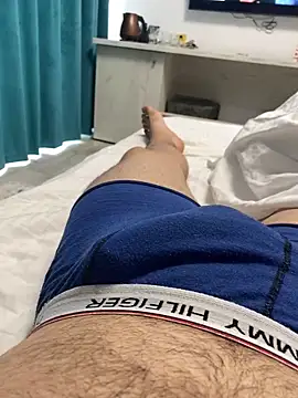 MilanYaman online show from 10.05.25