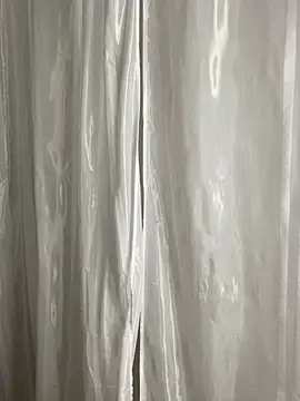 Rose monroee online show from 04.19.26