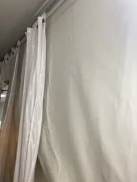 Snapshot of Rose_monroee chatting on 06.26.26 Rose monroee online show from 06.26.26