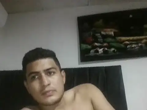 Snapshot of cerdo14562 chatting on 12.14.25 cerdo14562 online show from 12.14.25