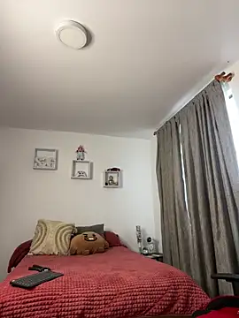 Snapshot of Ezzio_Scolaro chatting on 11.08.25 Ezzio Scolaro online show from 11.08.25