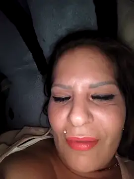 KRISZTIN1987 online show from 10.13.25