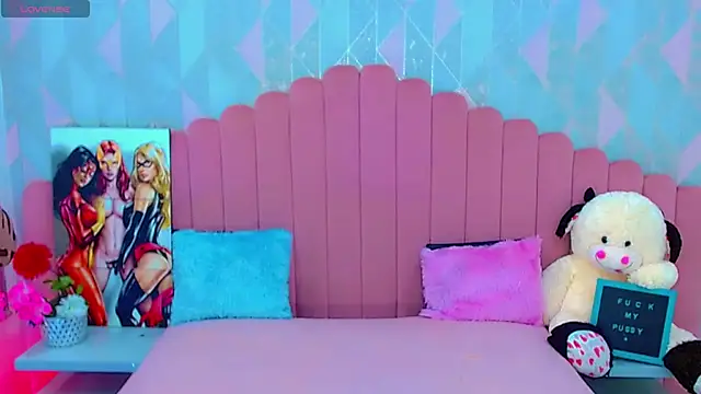 miss dania75 online show from 11.19.25