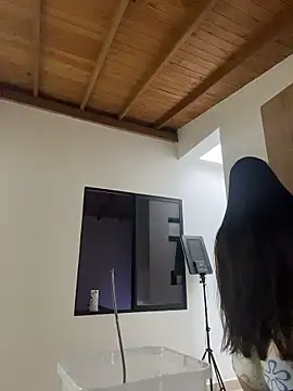 Nhefertary online show from 01.15.26